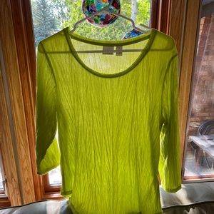 Chico’s Long Sleeve Crinkle Knit Bright Green Shirt